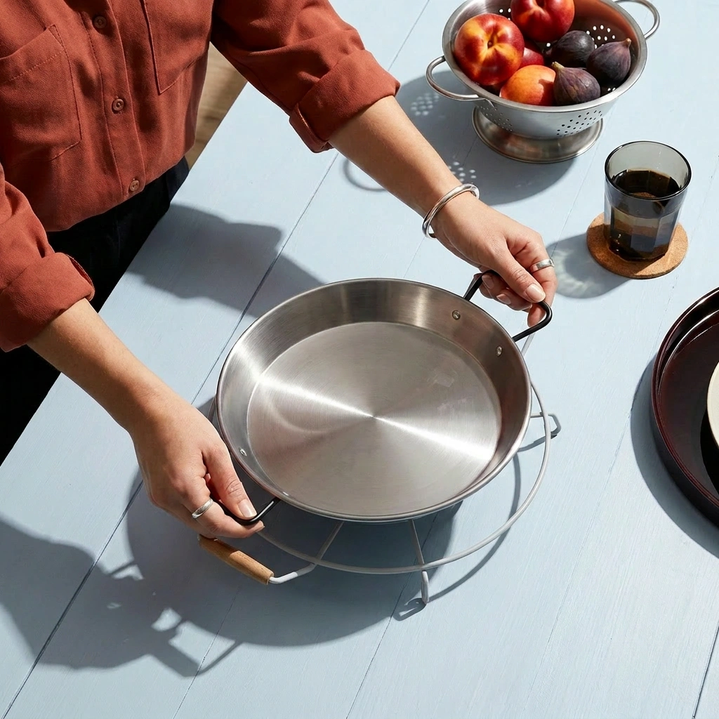 Paella Pan Holder